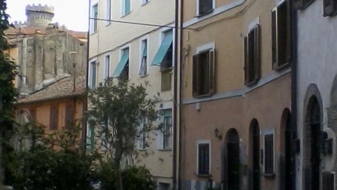 Alloggio Turistico D'Annunzio Bracciano  Ngoại thất bức ảnh